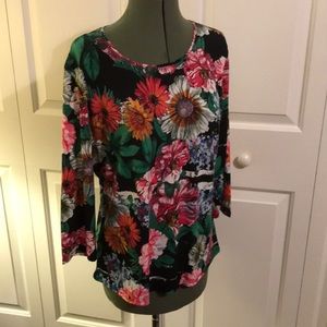 Toni ladies floral blouse